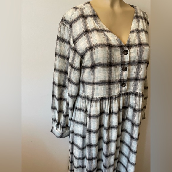 Madewell plaid maxi dress - Picture 8 of 13
